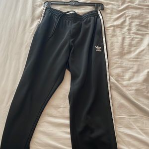 Adidas stripe sweatpants